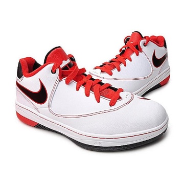 穿过搞仿詹姆斯三代感觉怎么样?耐磨吗?